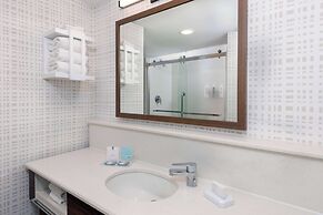 Hampton Inn & Suites Clearwater Beach