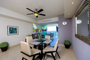 Grand Venetian Condominium