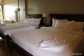 Bravo Resorts - Munting Paraiso