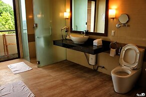 Bravo Resorts - Munting Paraiso