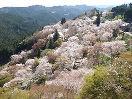 Yoshinoso Yukawaya