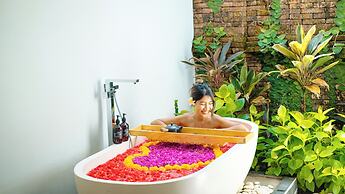 Away Bali Legian Camakila