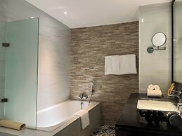 Away Bali Legian Camakila