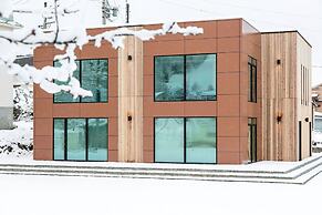 Bluebird Apartments by The Hakuba Collection