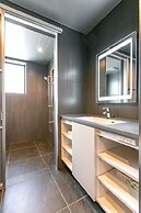 Bluebird Apartments by The Hakuba Collection