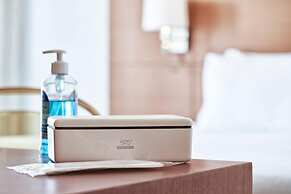 Bellevue On The Beach Suites