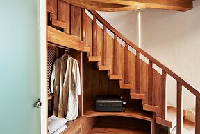 Bellevue On The Beach Suites