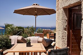 Bellevue On The Beach Suites