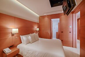 Bellevue On The Beach Suites