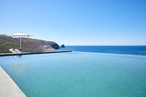 Milos Breeze Boutique Hotel