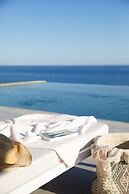 Milos Breeze Boutique Hotel