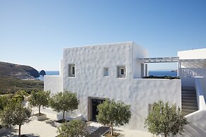 Milos Breeze Boutique Hotel