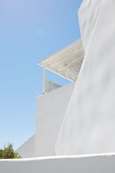 Milos Breeze Boutique Hotel