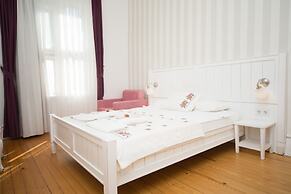 Cenar Konak Butik Hotel