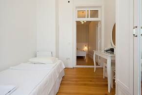 Cenar Konak Butik Hotel