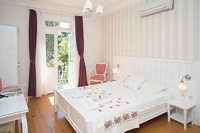 Cenar Konak Butik Hotel