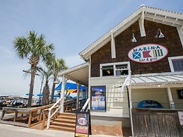 Luau Resort by Panhandle Getaways