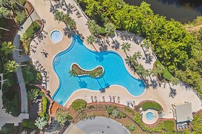 Luau Resort by Panhandle Getaways