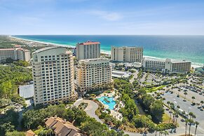 Luau Resort by Panhandle Getaways