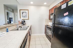 Luau Resort by Panhandle Getaways