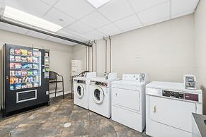 Luau Resort by Panhandle Getaways