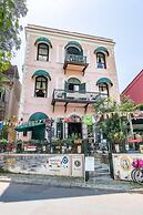 Büyükada Anastasia Meziki History Mansion