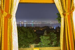 Büyükada Anastasia Meziki History Mansion