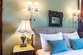 Büyükada Anastasia Meziki History Mansion