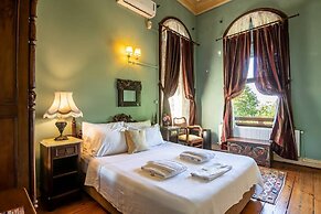 Büyükada Anastasia Meziki History Mansion