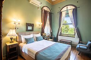 Büyükada Anastasia Meziki History Mansion