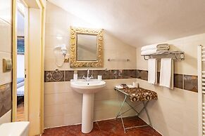 Büyükada Anastasia Meziki History Mansion