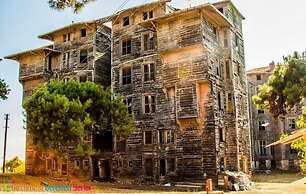 Büyükada Anastasia Meziki History Mansion