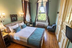 Büyükada Anastasia Meziki History Mansion