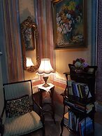 Büyükada Anastasia Meziki History Mansion