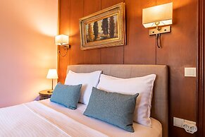 Büyükada Anastasia Meziki History Mansion