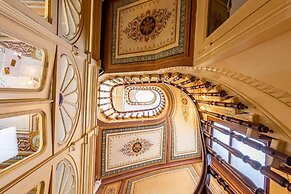 Büyükada Anastasia Meziki History Mansion