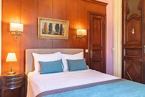 Büyükada Anastasia Meziki History Mansion