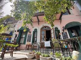 Büyükada Anastasia Meziki History Mansion