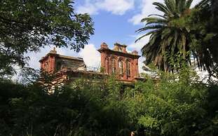 Büyükada Anastasia Meziki History Mansion
