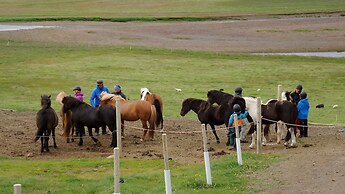 Stóra Ásgeirsá Guesthouse