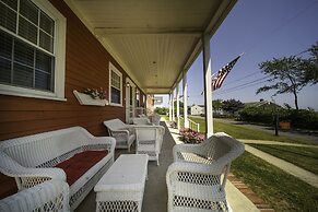 Surfside Inn Chatham