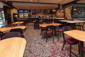 Courtyard by Marriott Houston City Place