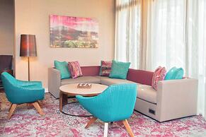 Courtyard by Marriott Houston City Place