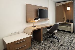 Courtyard by Marriott Houston City Place