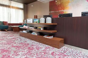 Courtyard by Marriott Houston City Place