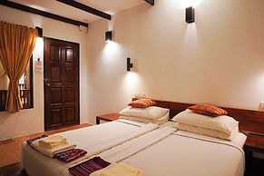 Thanicha Resort Amphawa