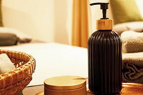 Thanicha Resort Amphawa