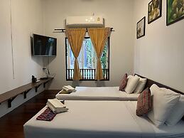 Thanicha Resort Amphawa