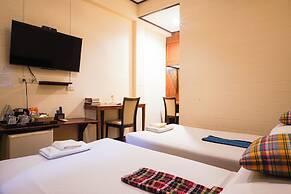 Thanicha Resort Amphawa