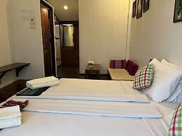 Thanicha Resort Amphawa